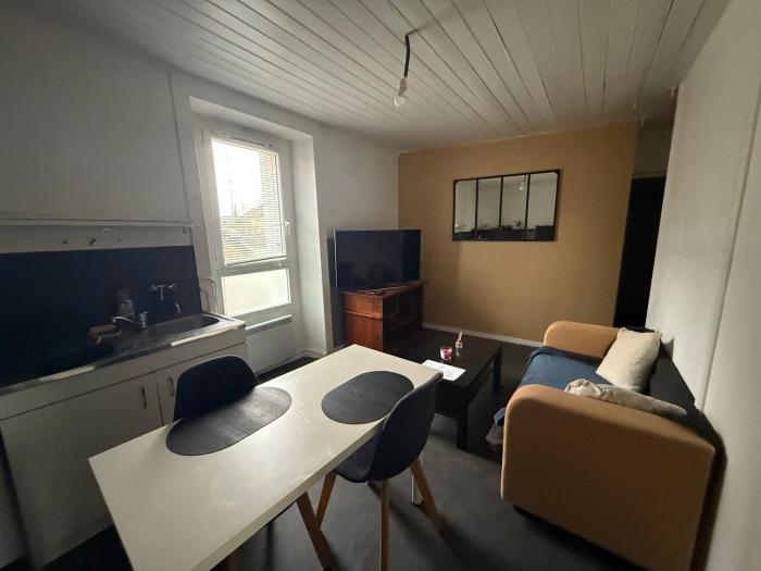 Appartement T2 Centre Pont Réan