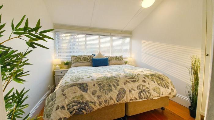 Beach House Apartment with Beach Access