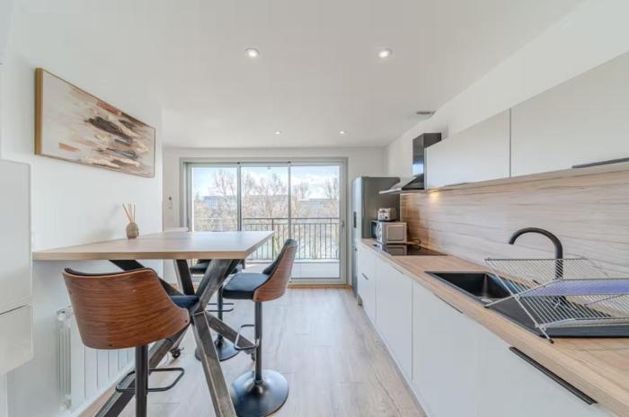 Rooftop dexception, vue Rhône, 12 personnes, Caluire