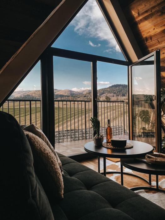 Okno w Gorce-magiczny apartament na uboczu nad jeziorem Czorsztyńskim, Velo Czorsztyn, Szczawnica, Zakopane