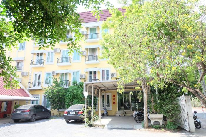 OYO 75429 101 place navanakorm