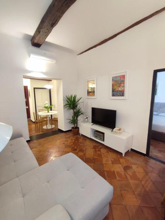 Riviera 1683 - Centro storico e mare!