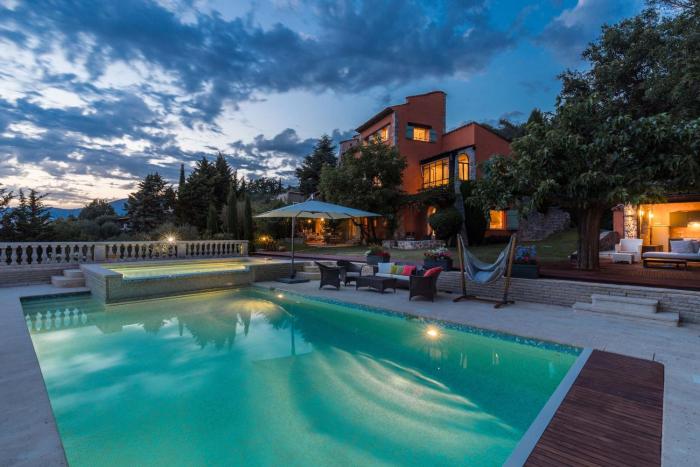 Charming Villa 18 guest with Pool at near Cannes