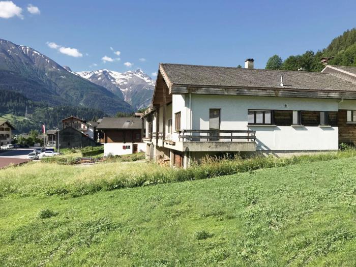 Apartment Fifinhaus 1- OG Süd by Interhome