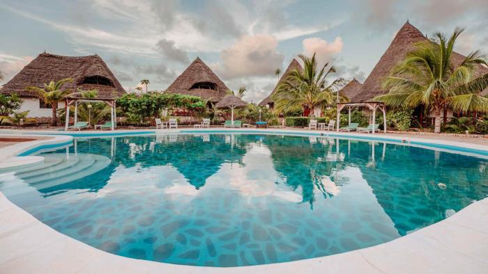 Exploreans Malaika Villas and Beach Club