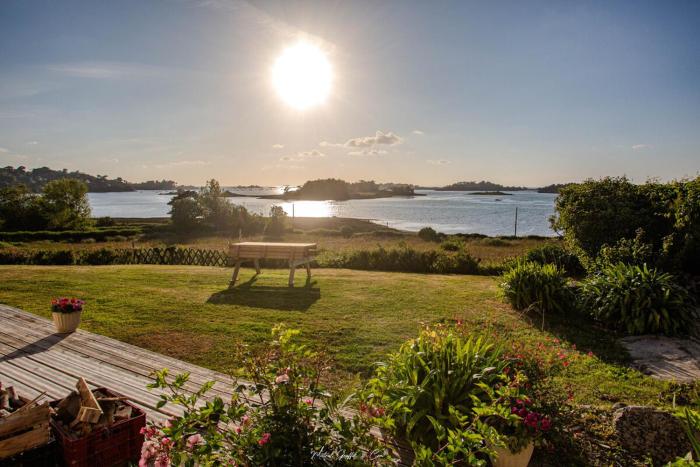 Maison pour 7 - Superbe vue mer depuis le jardin