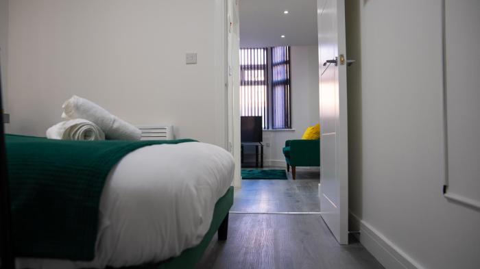 Prestige Stays Cardiff Modern 1-Bedroom Apartment near City Centre Wi-Fi & Lockbox Check-In