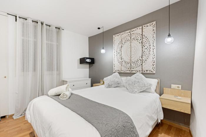 UrbanChicMalaga 2Bedroom Oasis In Historic Malaga Centre