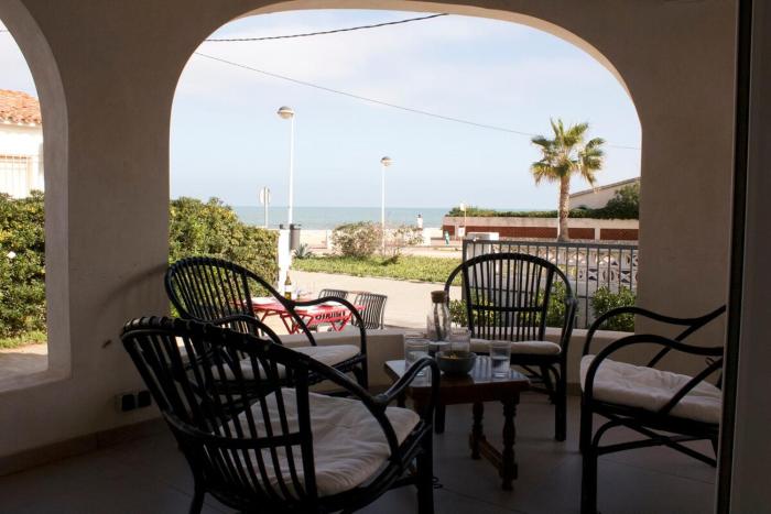 Beach villa in Denia