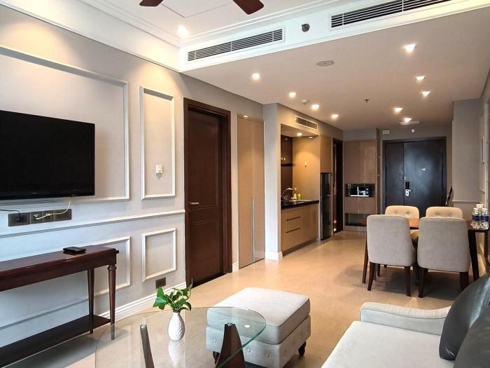 TT - Luxury Apartment with Rooftop Pool