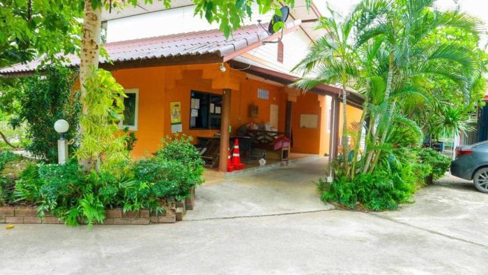 The Moon Resort Phetchaburi