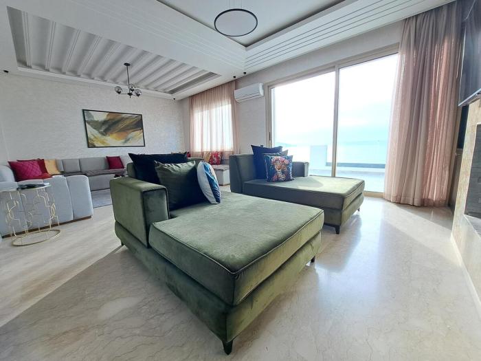 Modern loft View of Sea & Pool