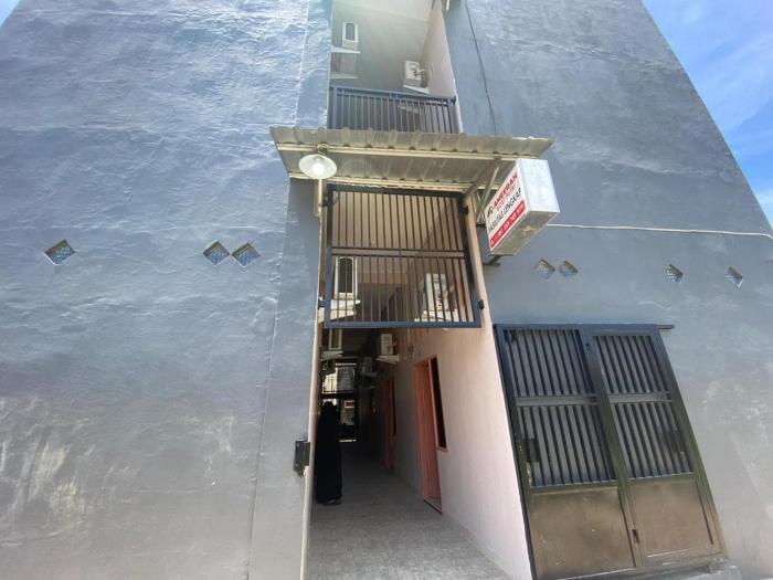 Hotel O Almeerah Homestay Syariah Near RS Hermina