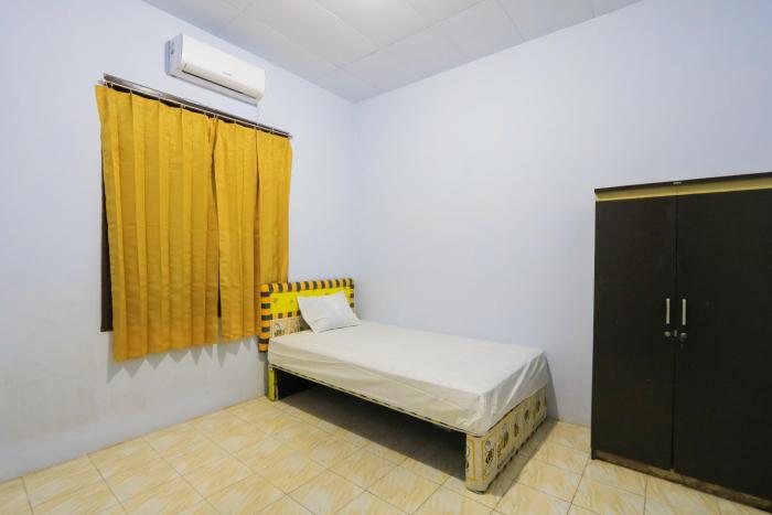 OYO Life 2724 Wisma Wijaya