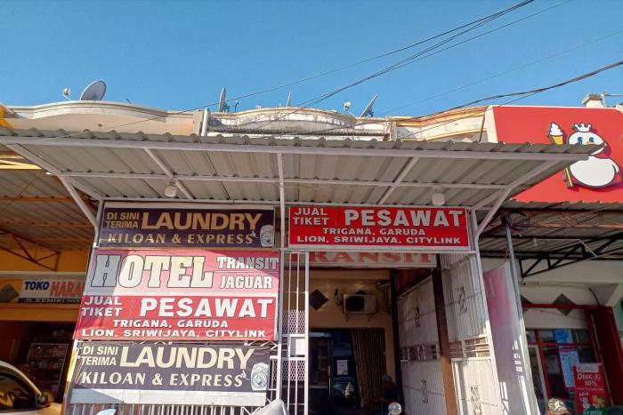 OYO 93479 Hotel Jaguar Sentani