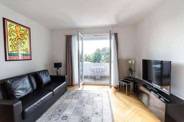 Bright one bedroom flat - Parkview 1