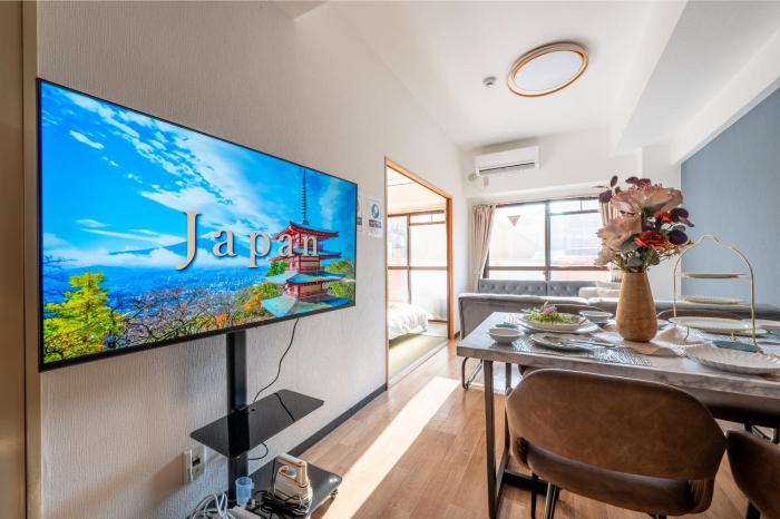 Newly opened Hotel 3 京セラドーム徒歩10分 道頓堀 関西空港 大阪城 海遊館直行 USJ1回乗換 出張 Family friendly Free parking 15 minutes by car to USJ