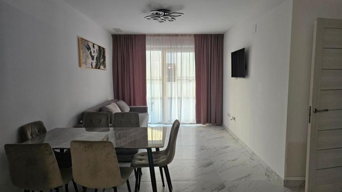 Family Beachfront Apartment