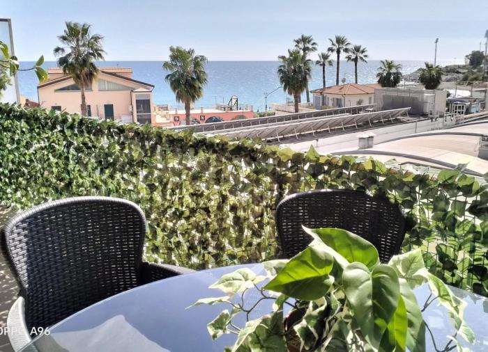 Sanremo terrazzo vista mare