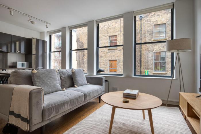 Blueground Shoreditch open nr market dining LON-443