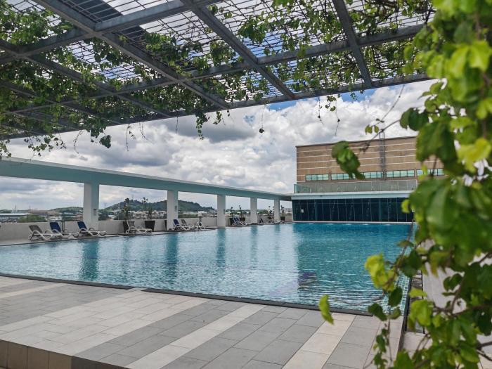 AMERIN MALL CONDO SUITE KL By VP