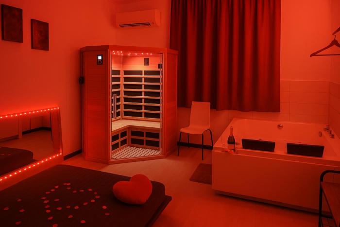 Lovers Nest - Spa Apartment