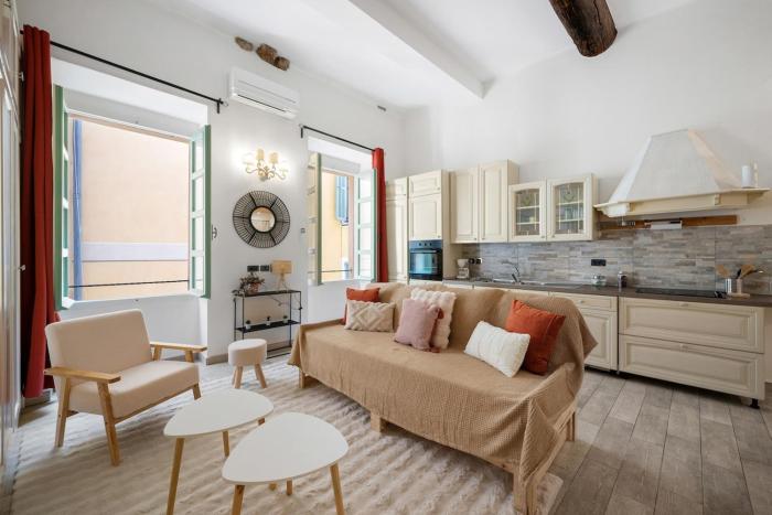 Évasion à Menton, vieille ville