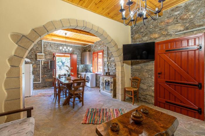 Vavouledo Village House