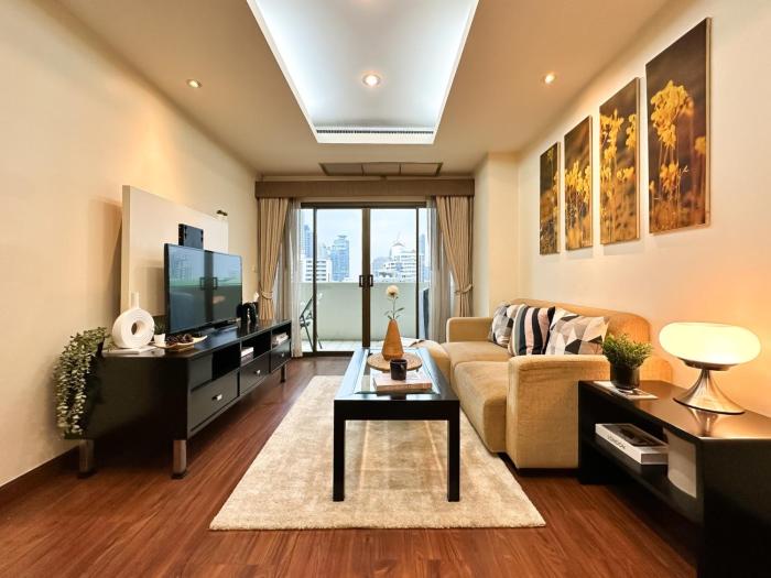 Vibrant Modern 57 SQM - Ultra Fast WiFi - BTS Thonglor