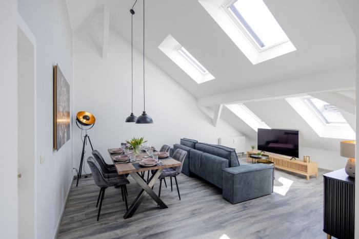 UNiQE I 100qm I 2 Schlafzimmer I Nähe Messe