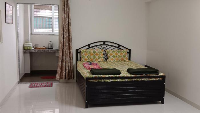 Malhar Home Stay