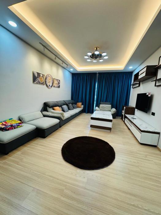 AYAAN PLATINUM Foosball Home at Quintet Apartment Free Parking