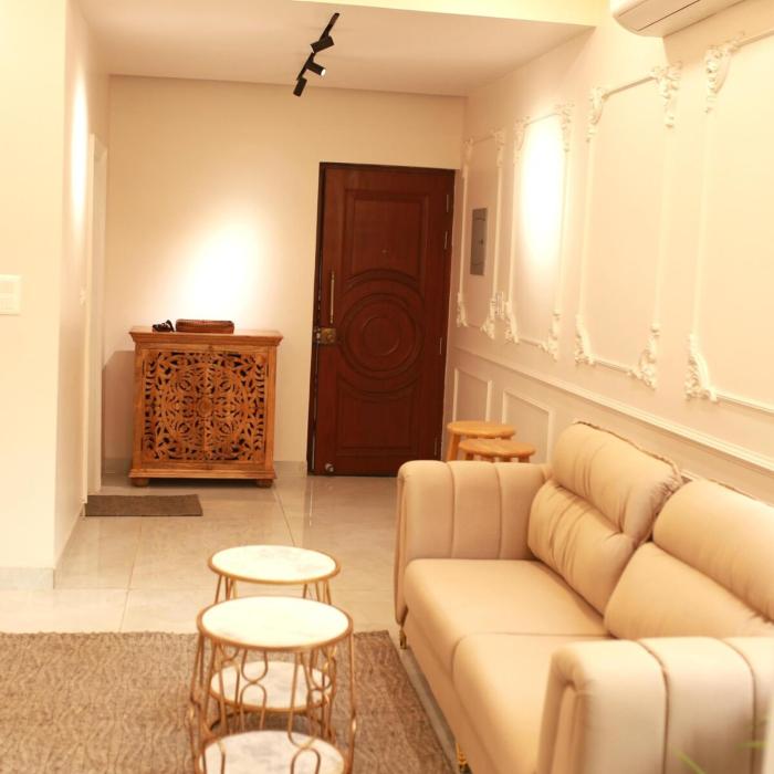 Stylish 1BHK, Dwarka I Yashobhoomi I Delhi Airport