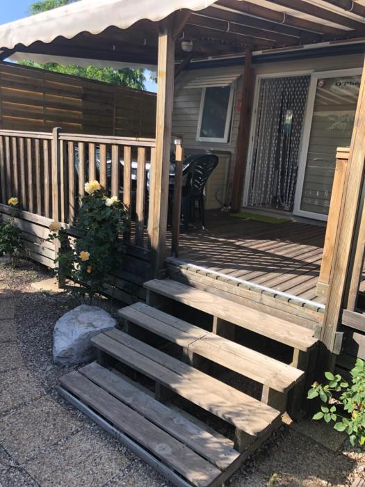 Domaine des Iscles mobile home clim, jardinet sans vis-à-vis