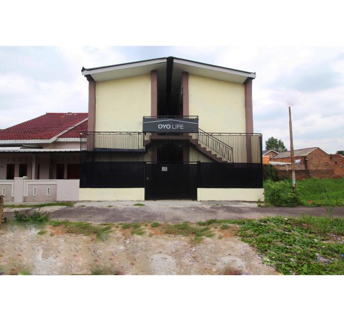 OYO Life 2273 Pratama Homestay