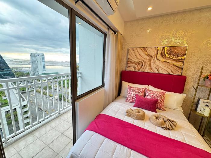 Shore Residences Sunset Room facing Manila Bay & City View RM1641 by Prime Stay MOA