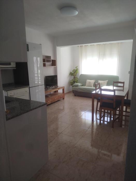 Estudio cerca de la playa