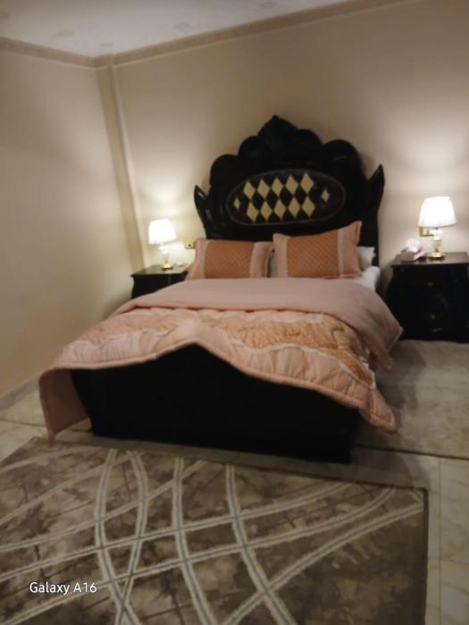 شقة مميزه فرش فندقى شارع الخطيب المساحه