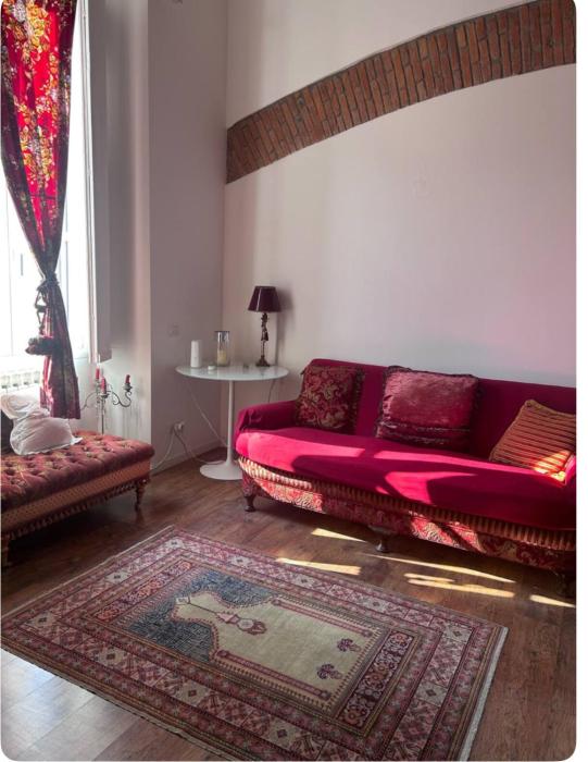 Wonderful Central apartment in Porta Garibaldi,Moscova