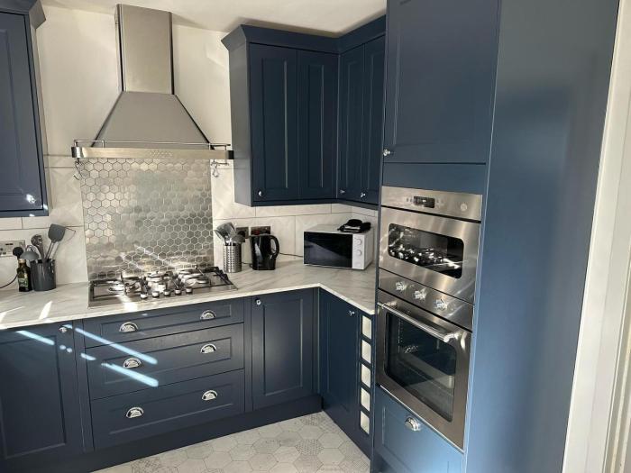 3 bedroom house in Kirkaldy, Fife