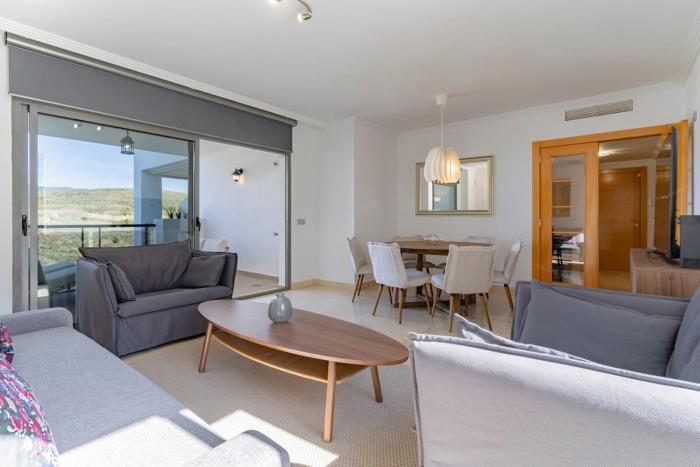 Casa Acosta - Stylish 2BR, Pool & Paddle Tennis in Los Flamingos