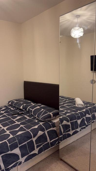 Cozy Room in Bute House