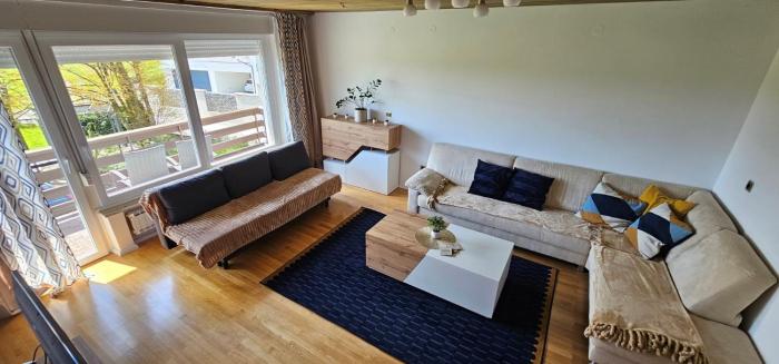 Peaceful Apartment near Arboretum Volčji Potok