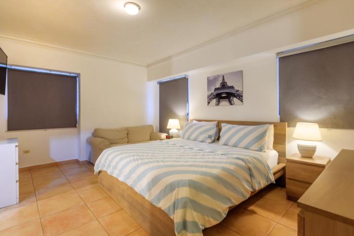 Escape 3BR Apartment Close to Downtown Mall in Bella Vista