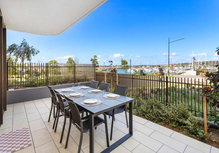 Harbourside Delight - Waterfront Oasis