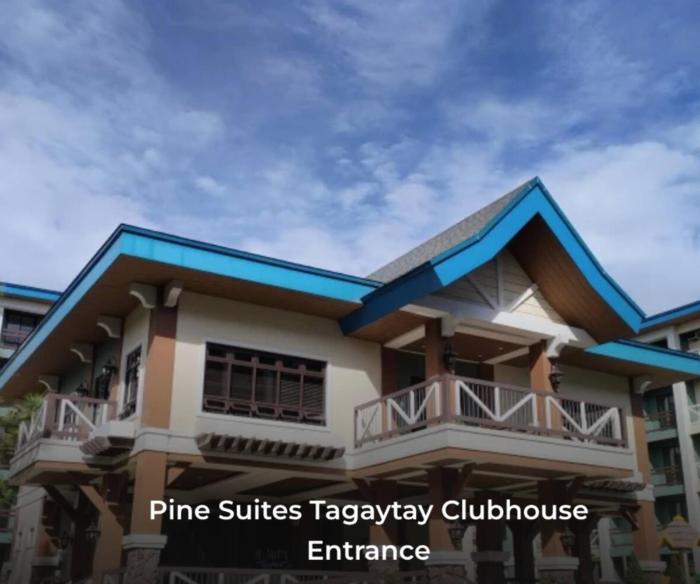 The Pine Suite Luxe