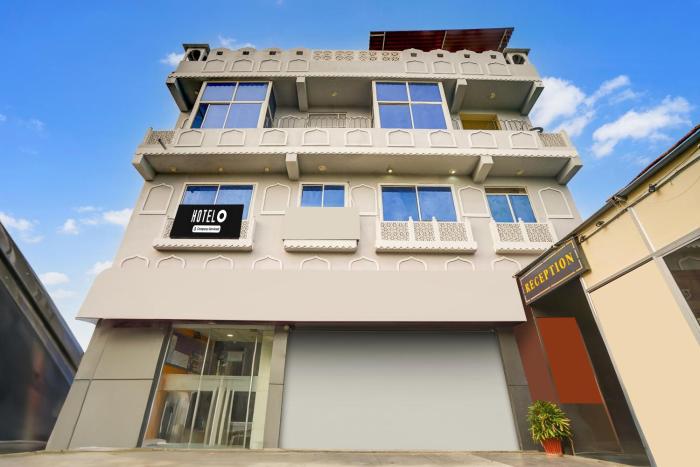 Hotel O JLN Marg Malviya Nagar Formerly Hotel Braj Haveli