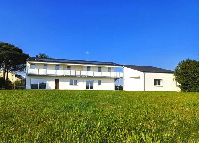 SECRET SUNSET - Brand New 2025 HOUSE