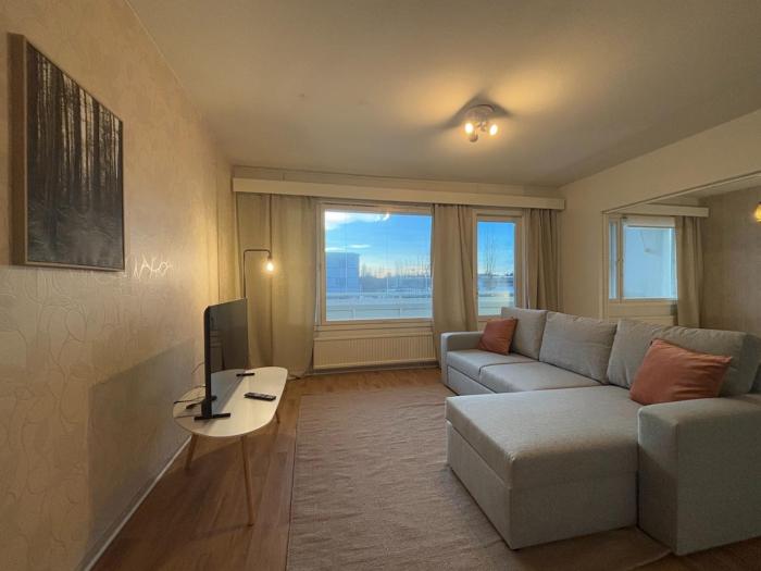 Kotimaailma-huoneisto huippupaikalla