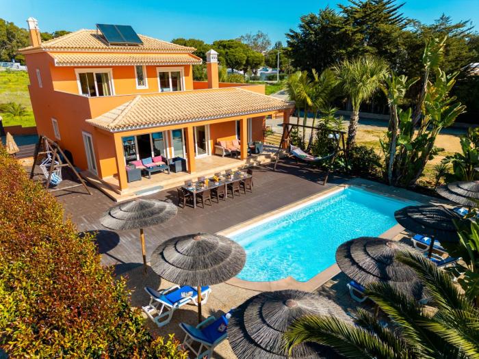 Villa California by Algarve Vacation